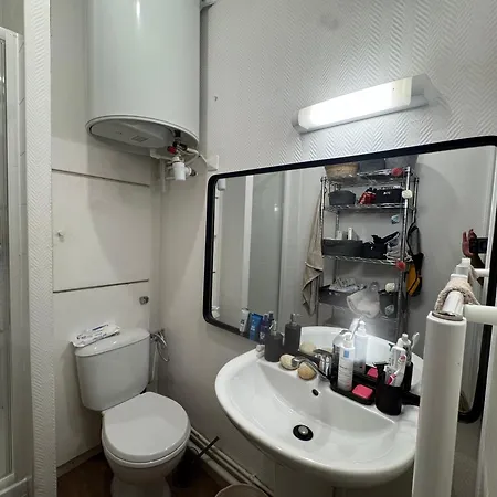 Shared For 2 Male Traveler Under 30s